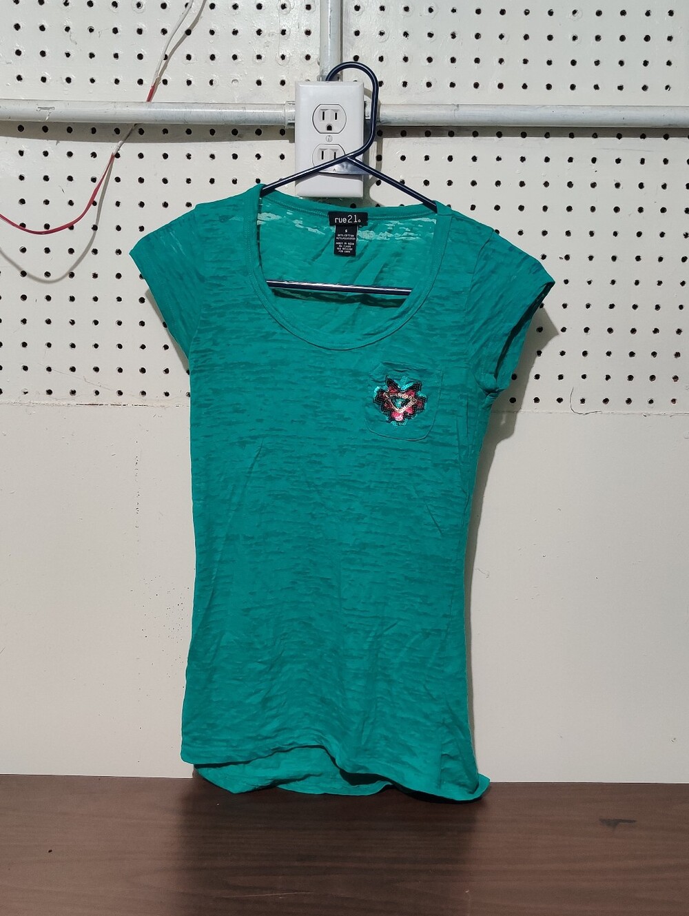 Y2K rue21 Green Burnout T-Shirt Sequin Embellished Pocket Tee Size S